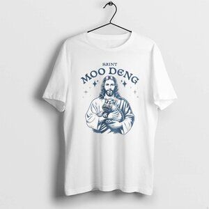 Saint Moo Deng Christmas Holiday Funny Retro Graphic Unisex T-Shirt